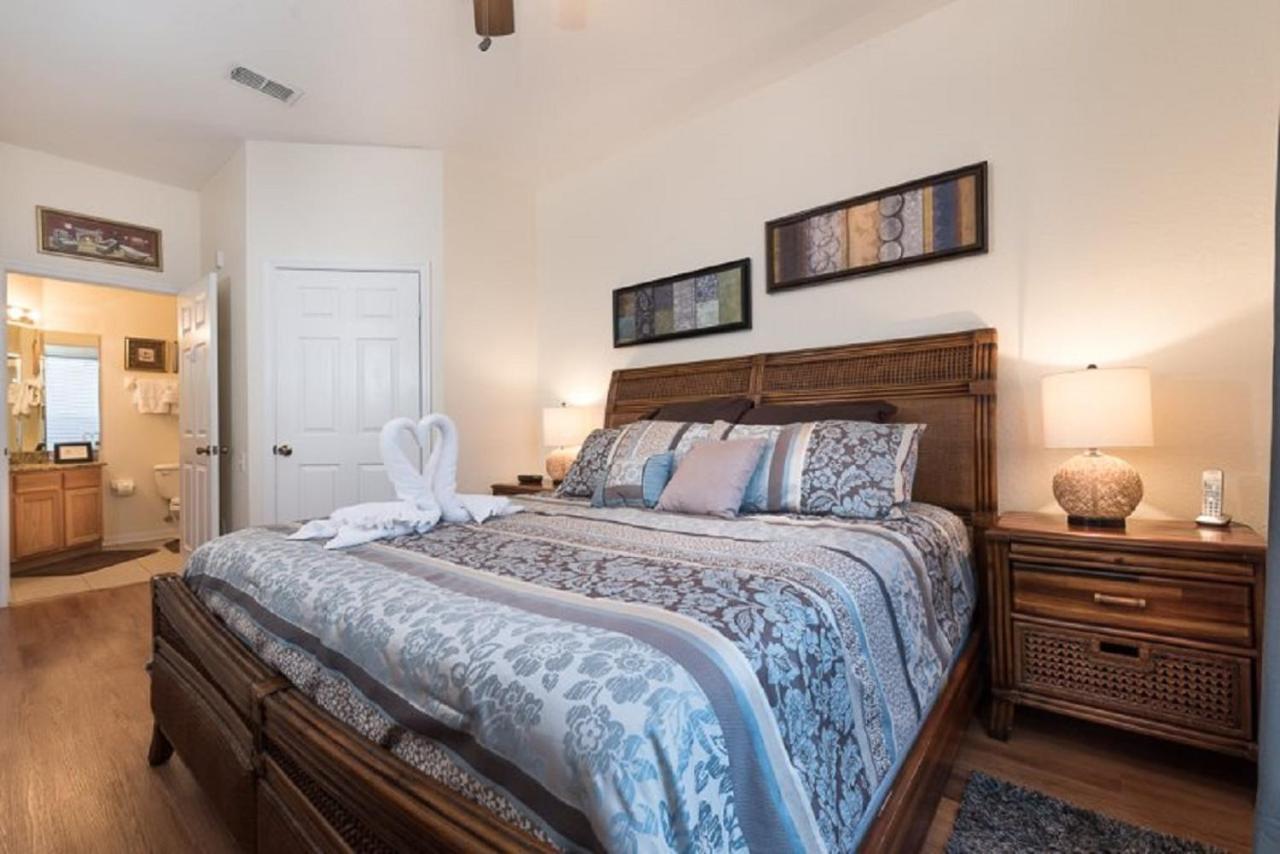 Luxurious Condo - Just 2 Miles From Disney #404 オーランド エクステリア 写真