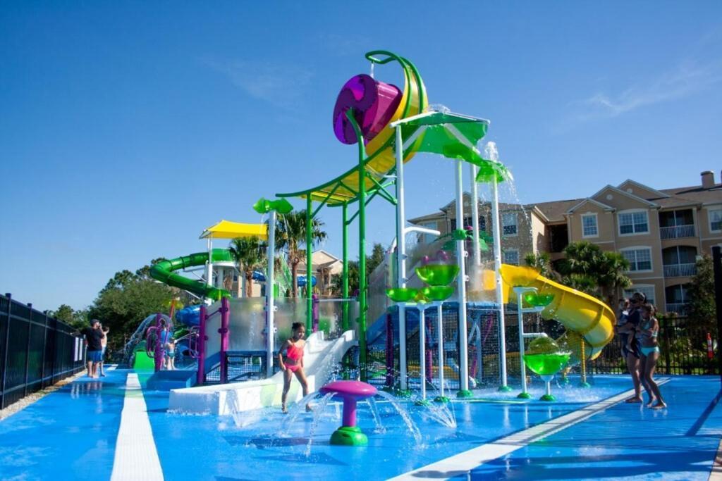 Luxurious Condo - Just 2 Miles From Disney #404 オーランド エクステリア 写真