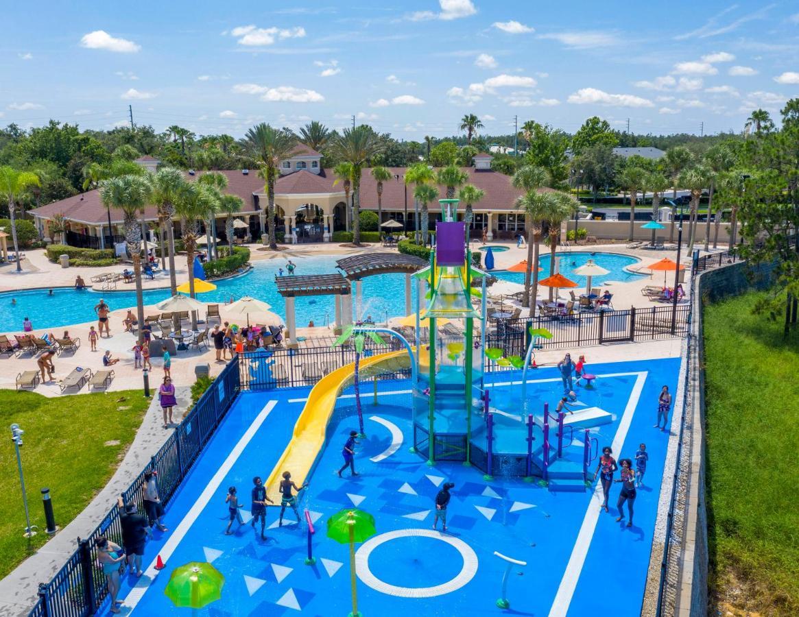 Luxurious Condo - Just 2 Miles From Disney #404 オーランド エクステリア 写真